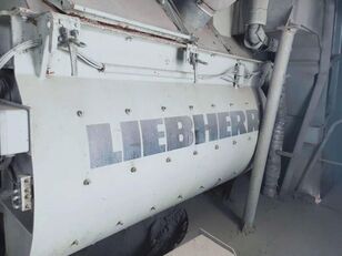 Liebherr BETOMIX 4.5 セメントサイロ