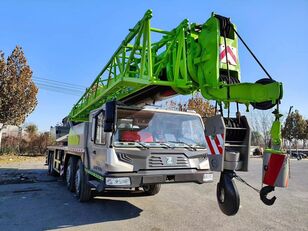 Mercedes-Benz  Zoomlion ZTC700V 70 ton used mobile truck crane mobile car craシャーシのZOOMLION-MAZ ZTC700V 移動式クレーン