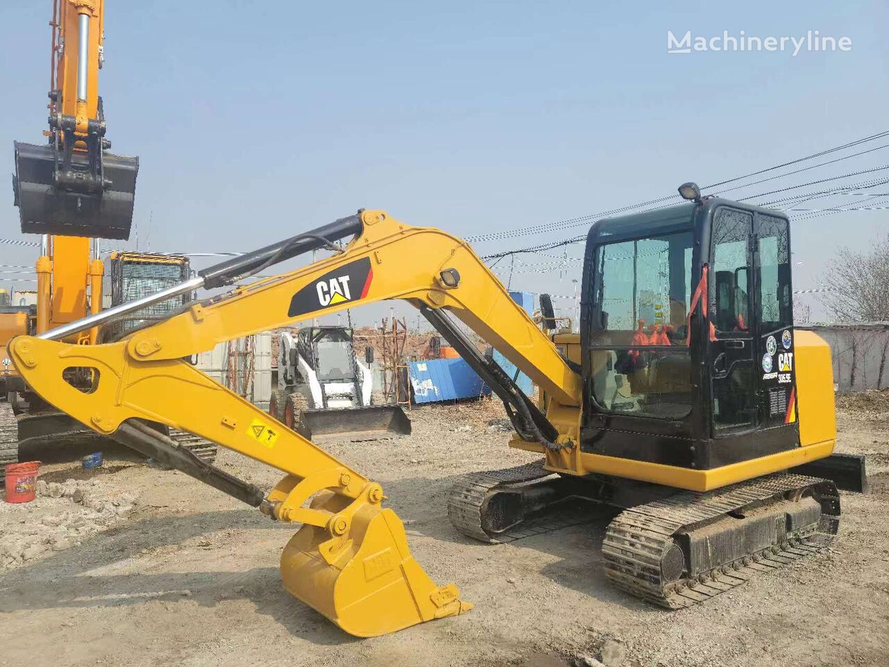 Caterpillar 305.5E クローラーショベル