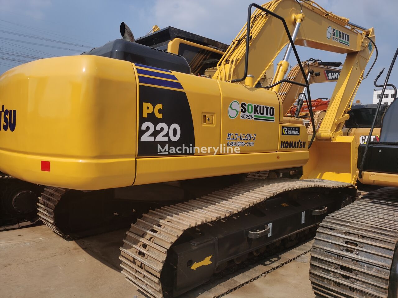 Komatsu PC220-8 クローラーショベル